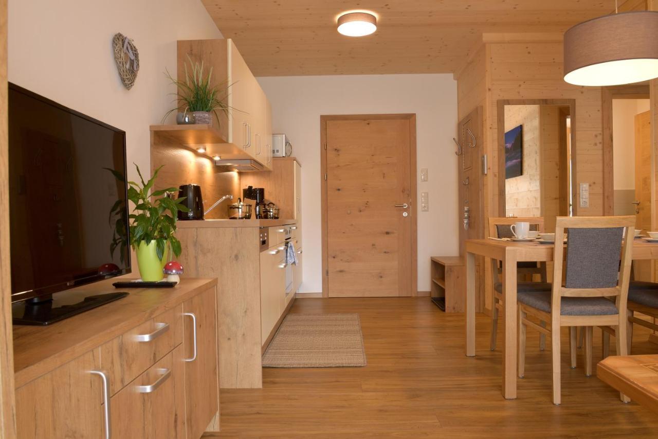 Villa Alpin Holzgau Exteriör bild