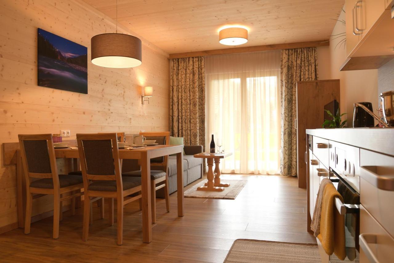 Villa Alpin Holzgau Exteriör bild